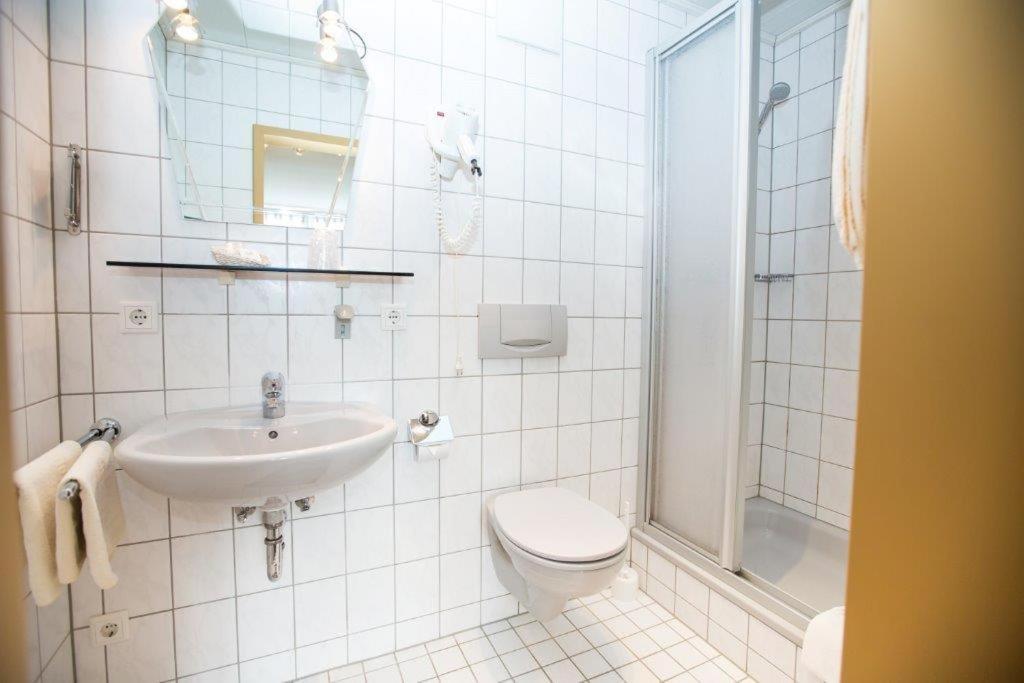 Hotel Pizzeria Venezia Sohren 외부 사진