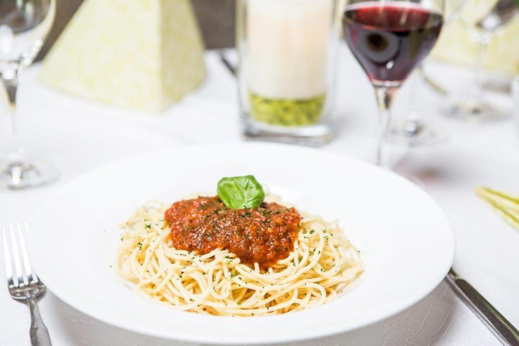 Hotel Pizzeria Venezia Sohren 외부 사진