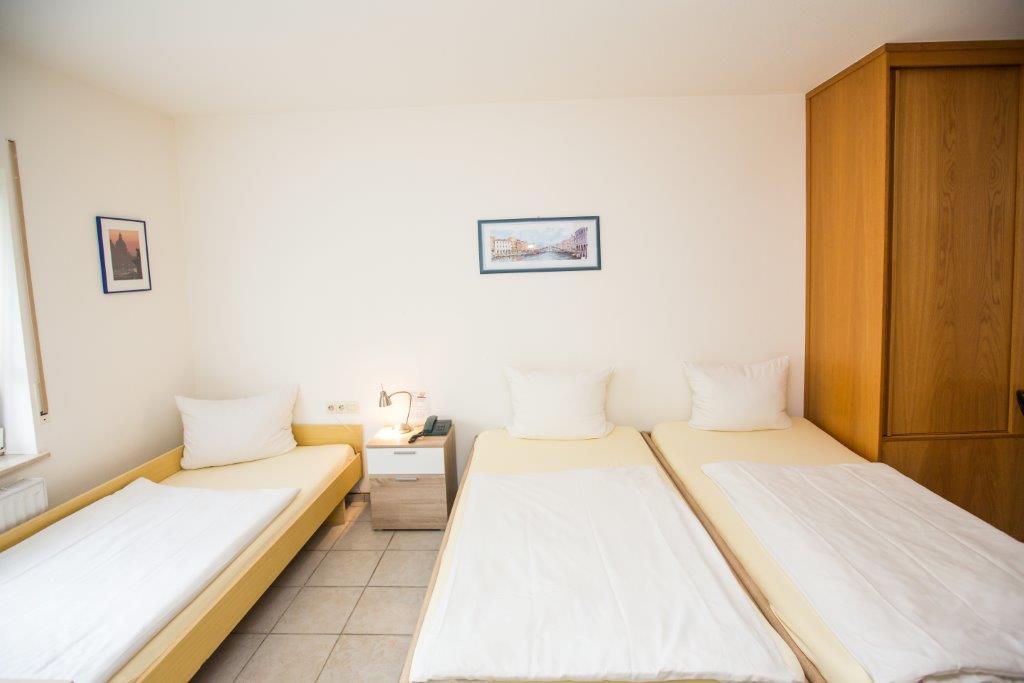 Hotel Pizzeria Venezia Sohren 외부 사진